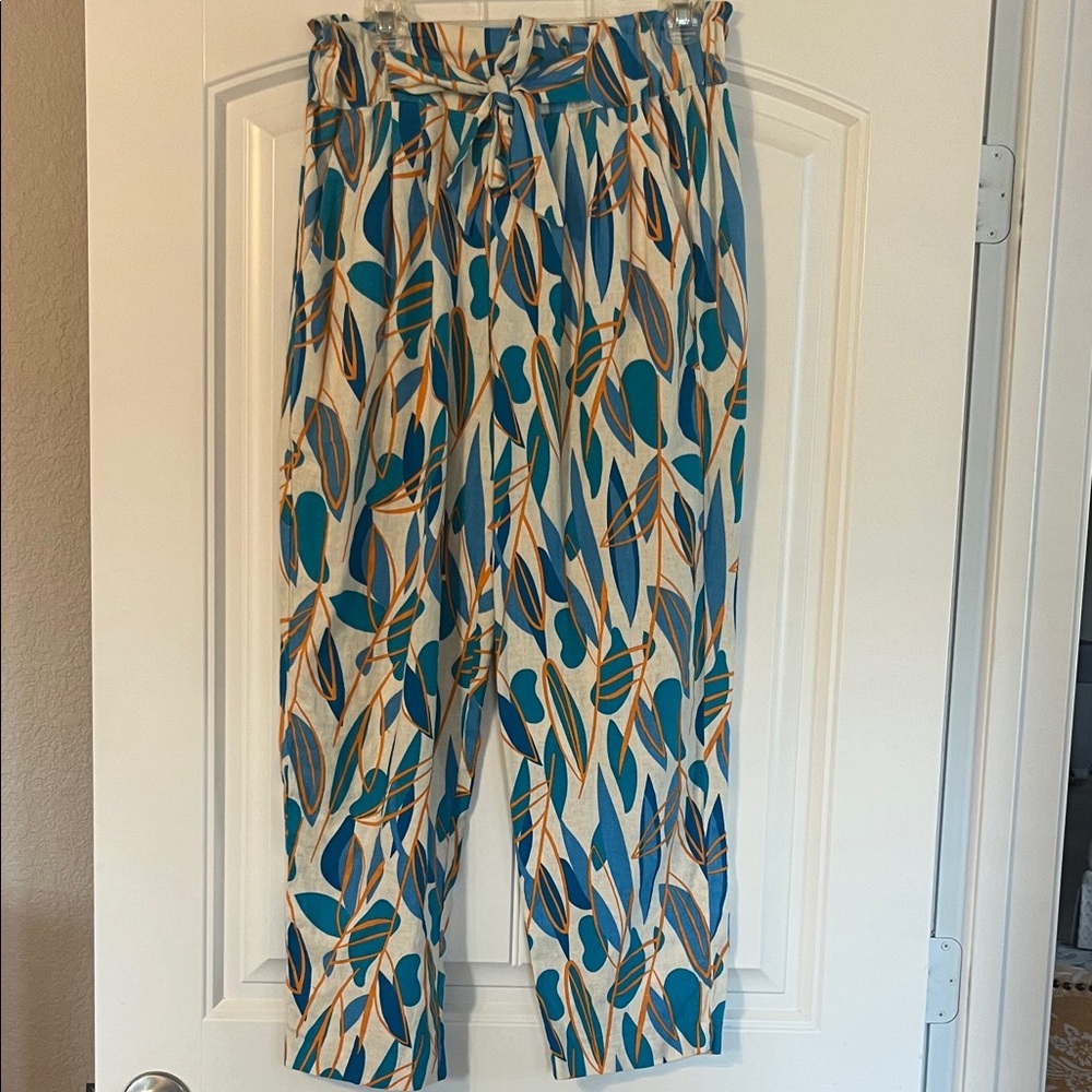 Stylish Wide Leg Leaf Print Pants